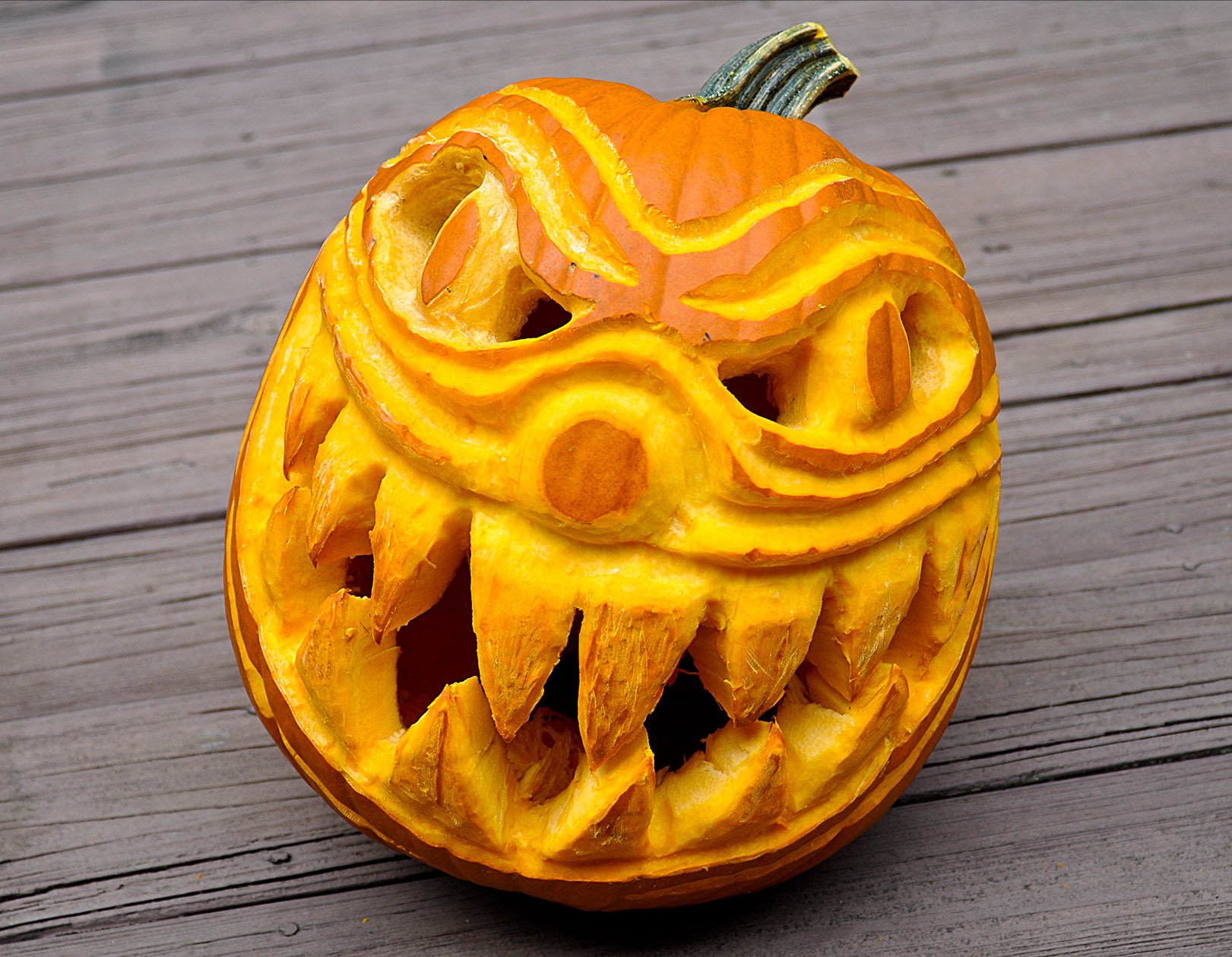 3D Halloween Pumpkin Carving Of Scary Spooky Clown Face