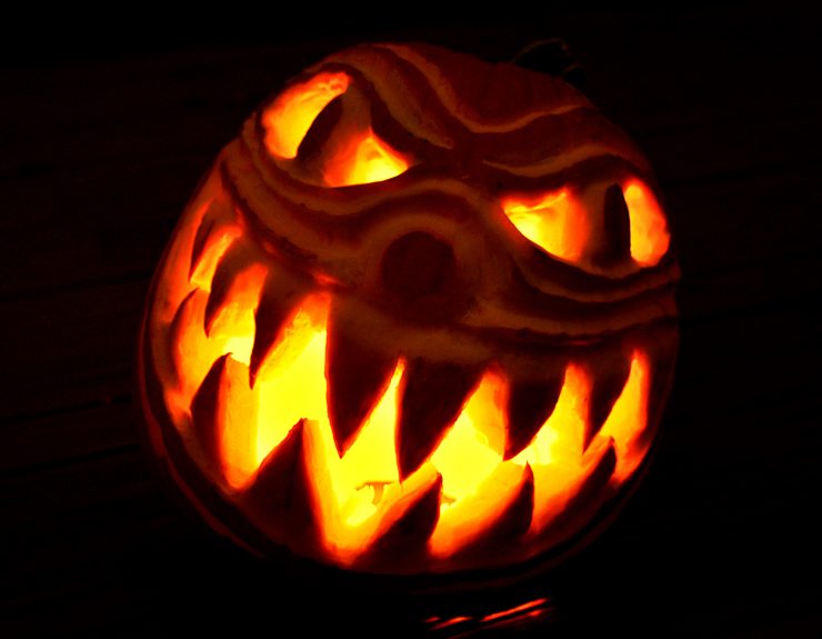 3D Halloween Pumpkin Carving Of Scary Spooky Clown Face